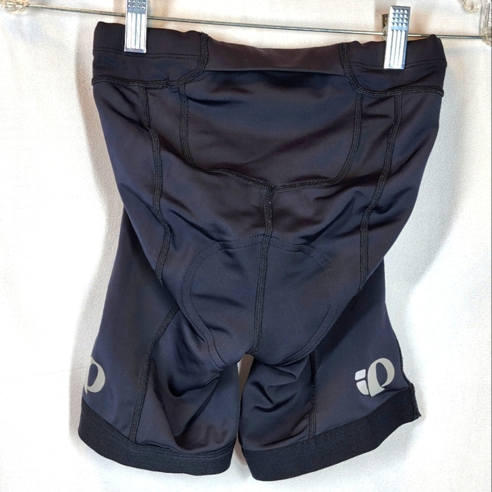 Pearl Izumi small cycling shorts